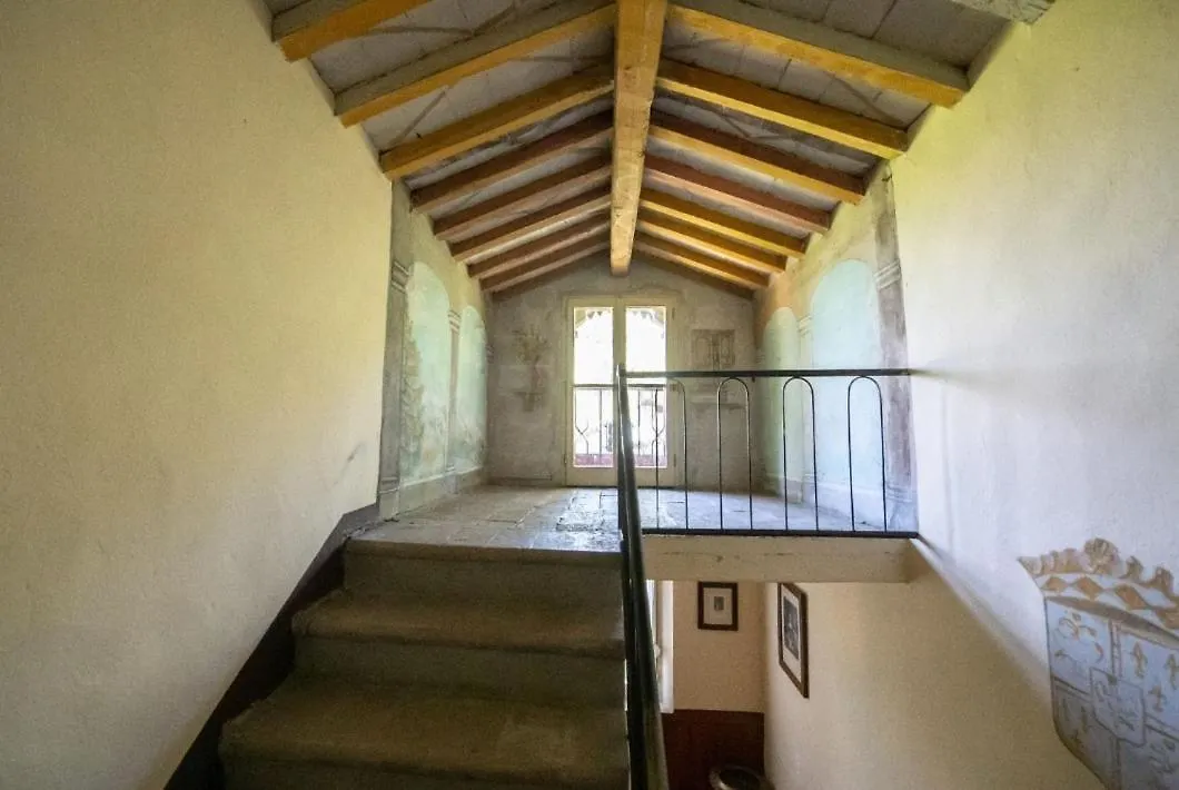 Villa Ottocentesca Immersa Nel Verde Montecavolo Italy