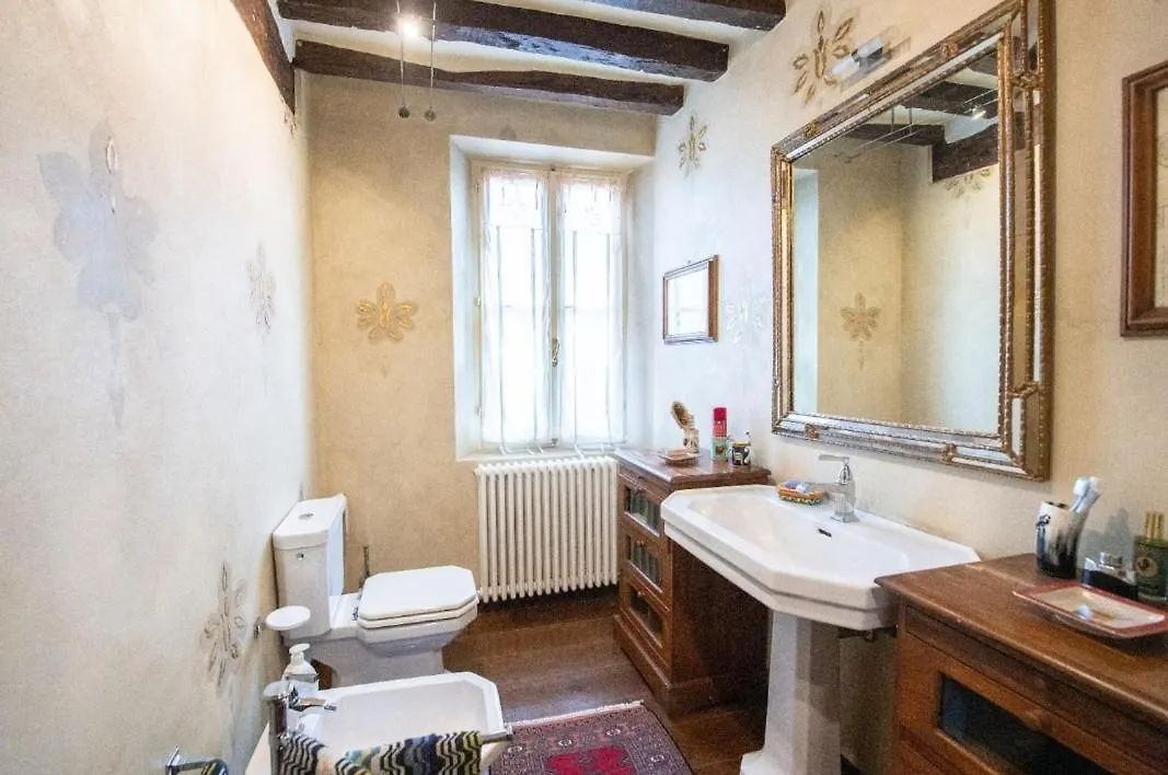 Villa Ottocentesca Immersa Nel Verde Montecavolo 0*,